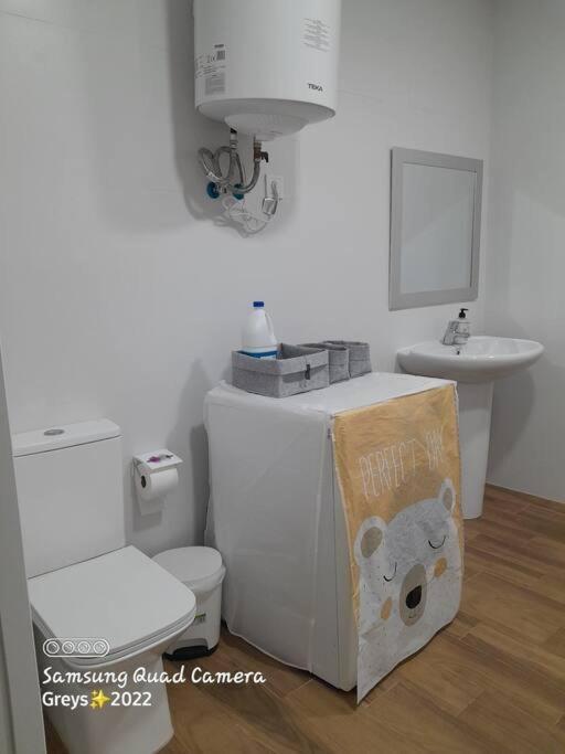 ולנסיה Apartamento Nuevo Cerca De La Playa Y Del Centro מראה חיצוני תמונה